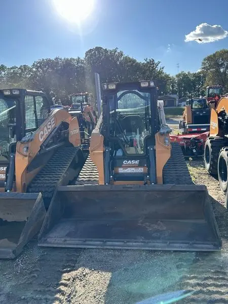 2023 Case TV370B