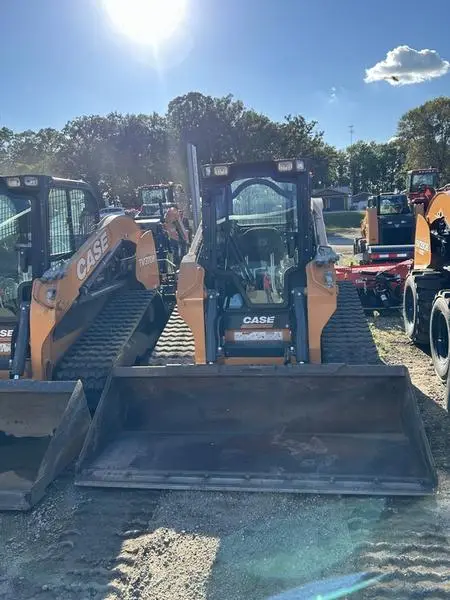 2023 Case TV370B