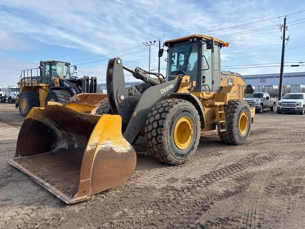 2024 John Deere 644P