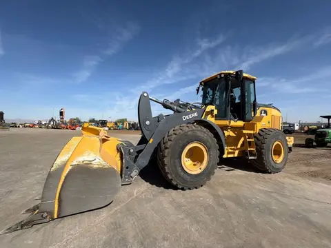 2021 John Deere 644P