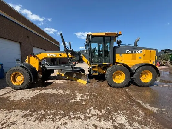 2014 John Deere 772G