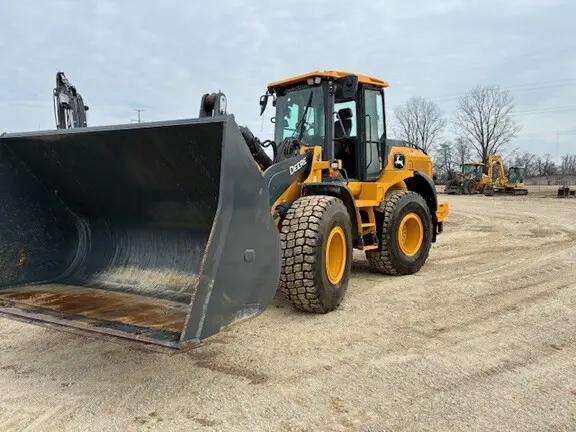 2024 John Deere 544P