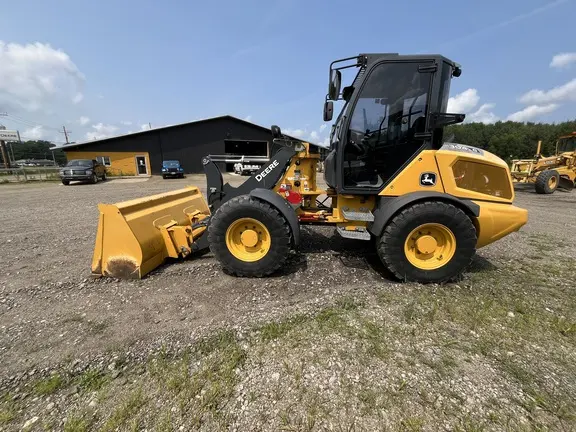 2023 John Deere 304G