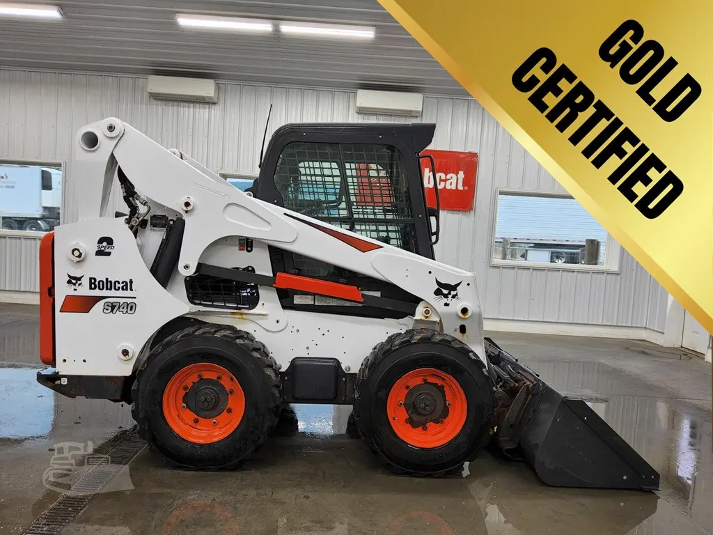 2022 Bobcat S740