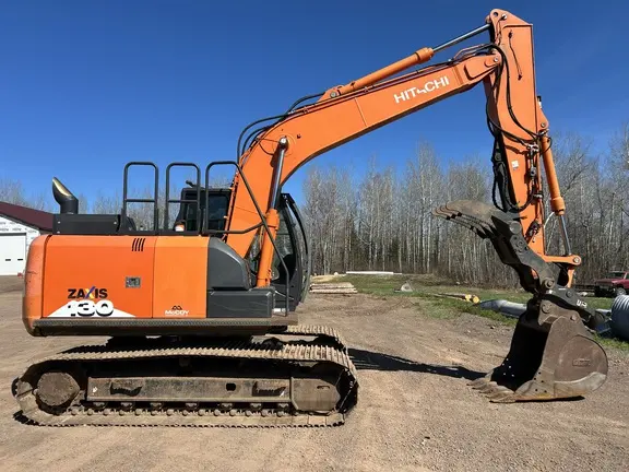 2017 Hitachi Z130-6