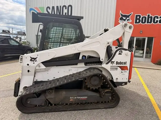2021 Bobcat T870