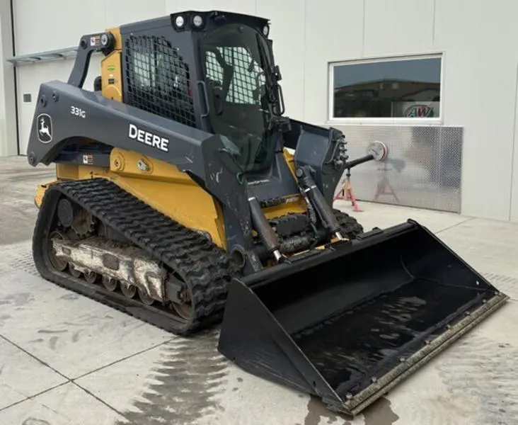 2021 John Deere 331G