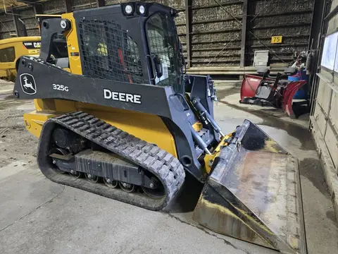 2025 John Deere 325G