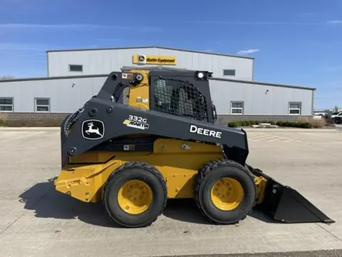 2023 John Deere 332G