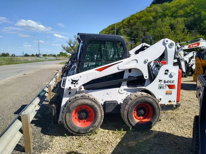 2019 Bobcat S740