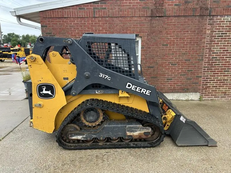 2020 John Deere 317G