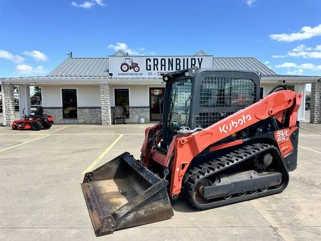 2022 Kubota SVL65-2