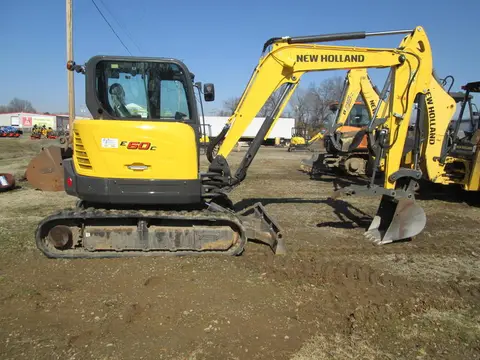 2023 New Holland E60C