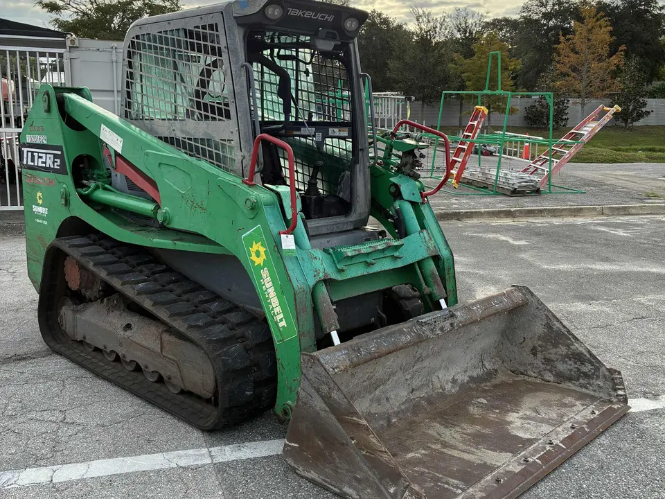 2019 Takeuchi TL12R2