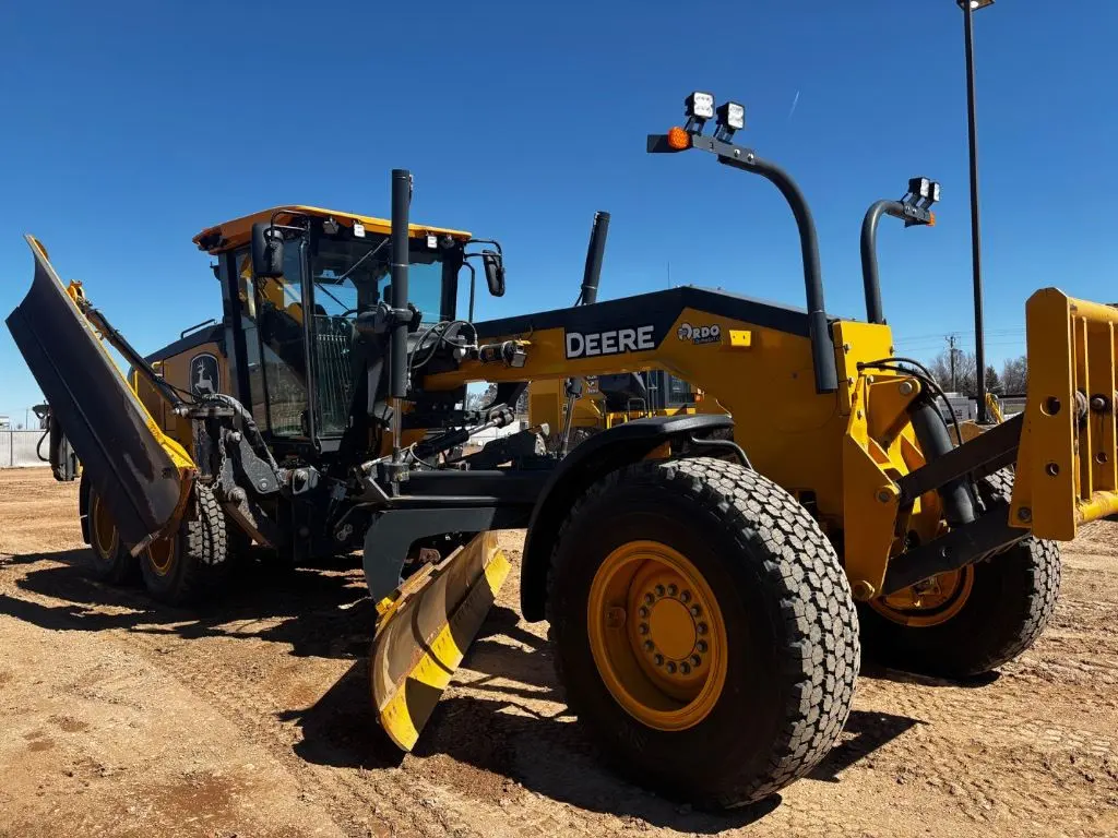 2022 John Deere 872G