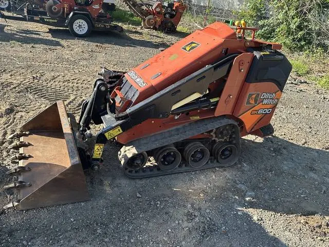 2018 Ditch Witch SK600