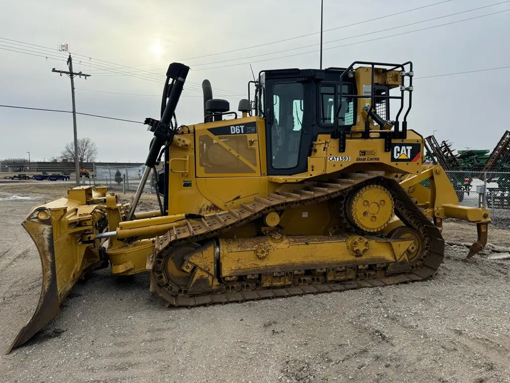 2018 Caterpillar D6T XW