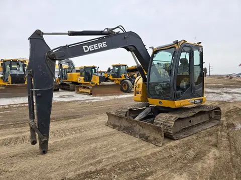2016 John Deere 75G