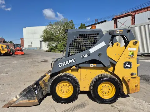 2019 John Deere 318G