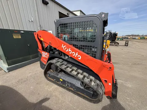 2022 Kubota SVL65-2