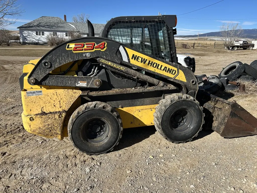 2017 New Holland L234