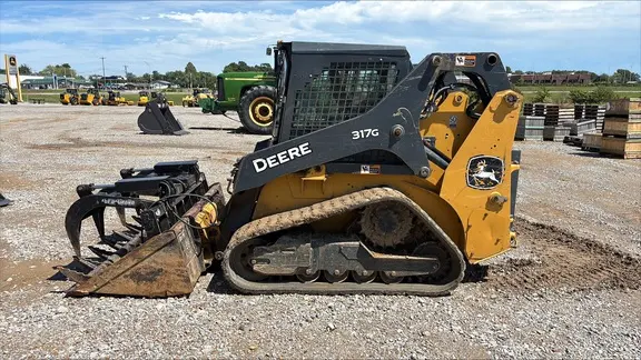 2020 John Deere 317G