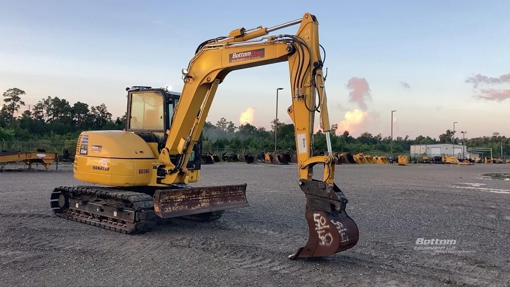 2022 Komatsu PC80MR-5E0