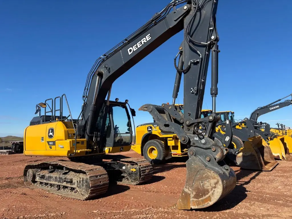 2023 John Deere 160P