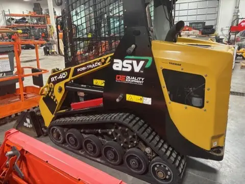 2023 ASV RT40