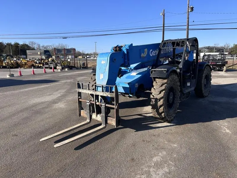 2017 Genie GTH844