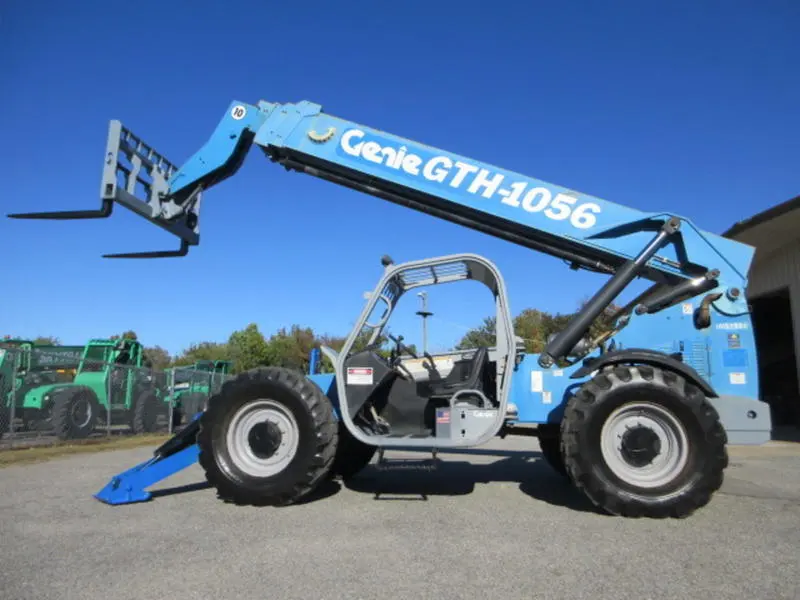2013 Genie 1056
