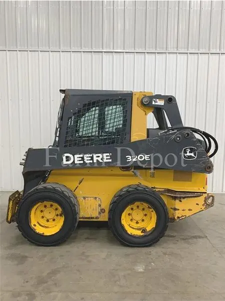 2016 John Deere 320E