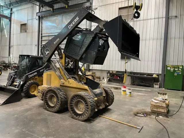 2026 John Deere 320G
