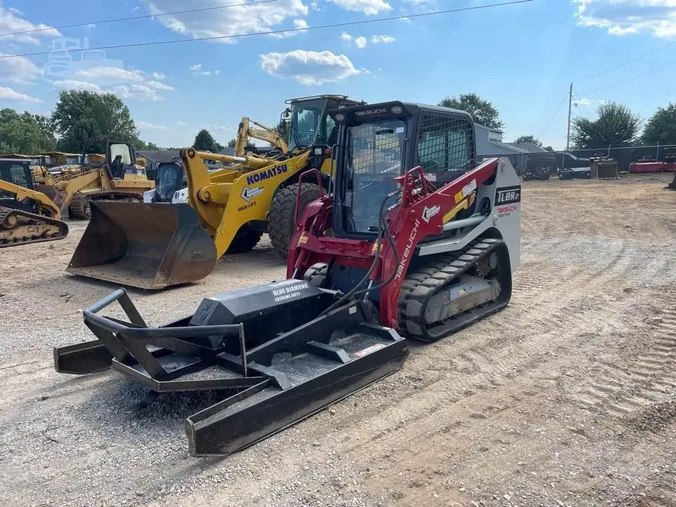 2024 Takeuchi TL8R2