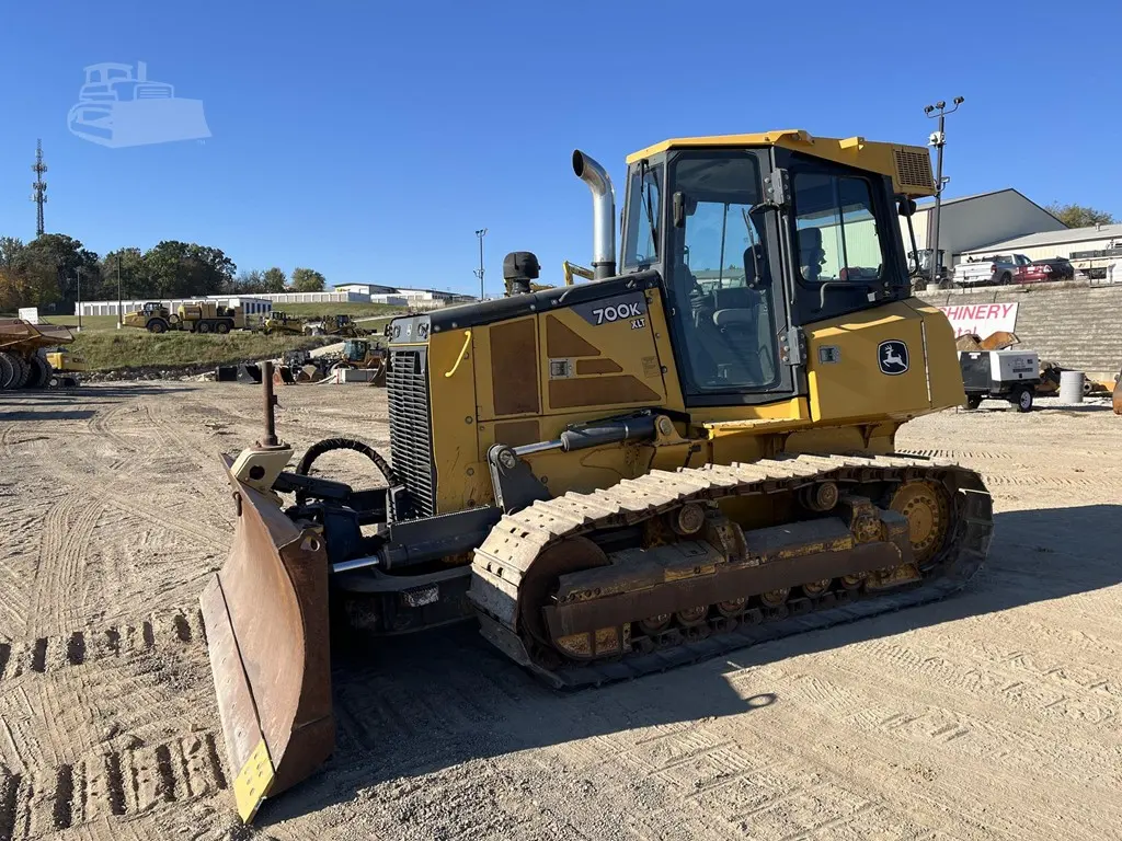 2012 John Deere 700K