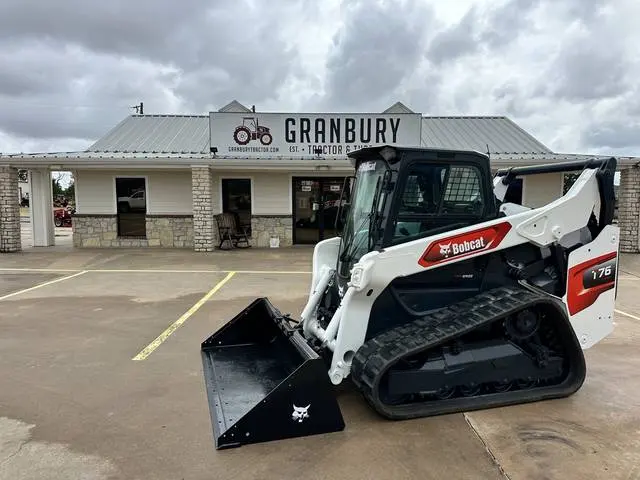 2023 Bobcat T76