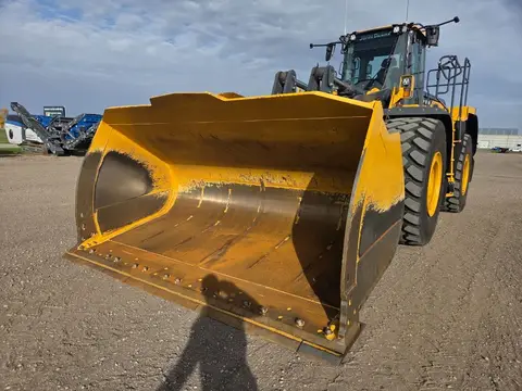 2026 John Deere 844X