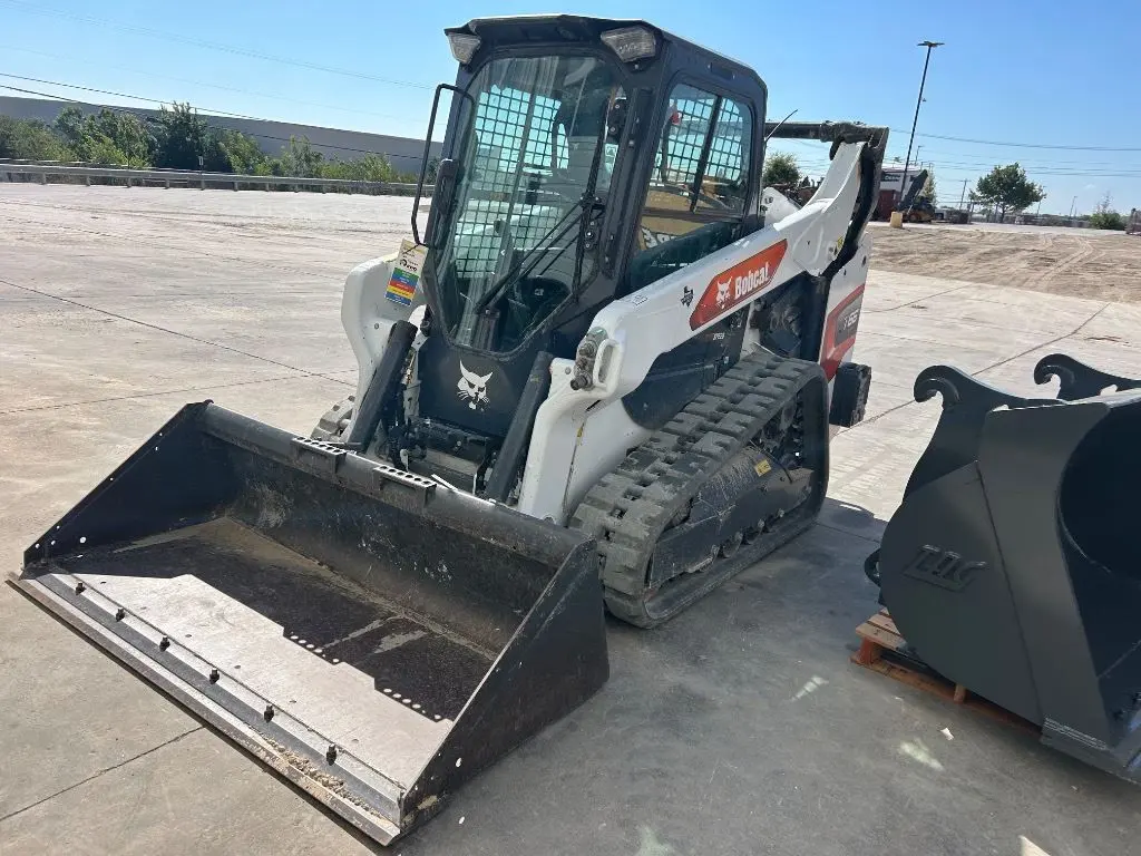 2023 Bobcat T66