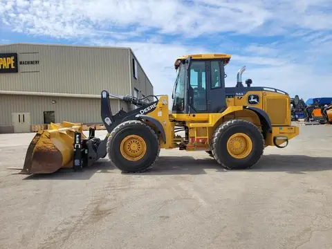 2022 John Deere 544P
