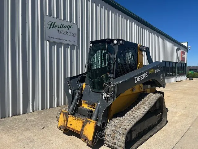 2018 John Deere 333G