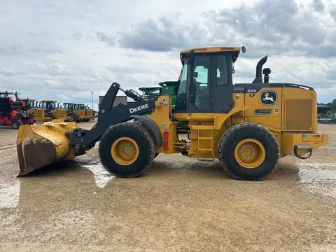 2021 John Deere 624P