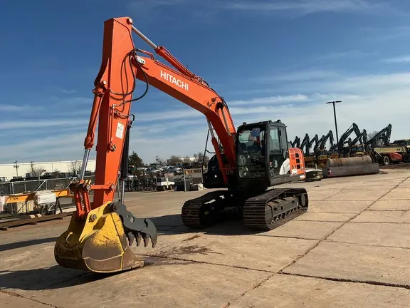 2021 Hitachi ZX160LC-6