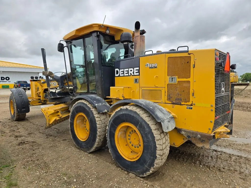 2007 John Deere 772D