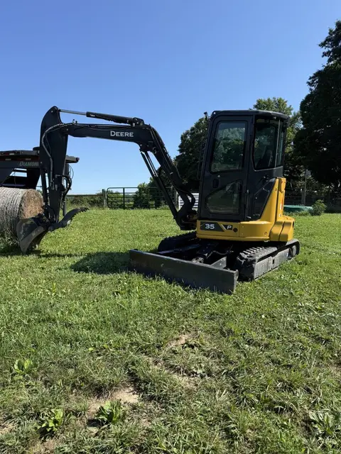 2024 John Deere 35P