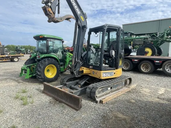 2017 John Deere 50G