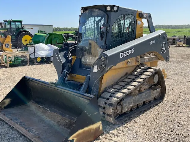 2022 John Deere 331G