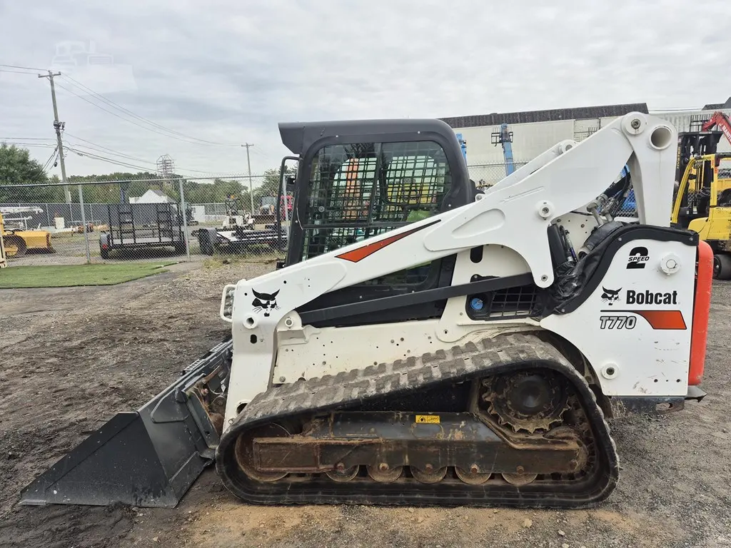 2021 Bobcat T770