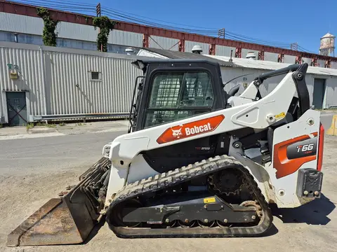 2022 Bobcat T66