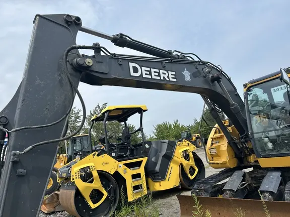 2020 John Deere 135G