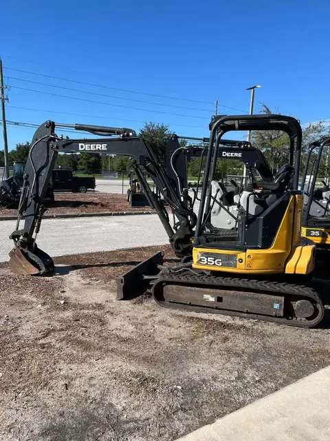 2019 John Deere 35G